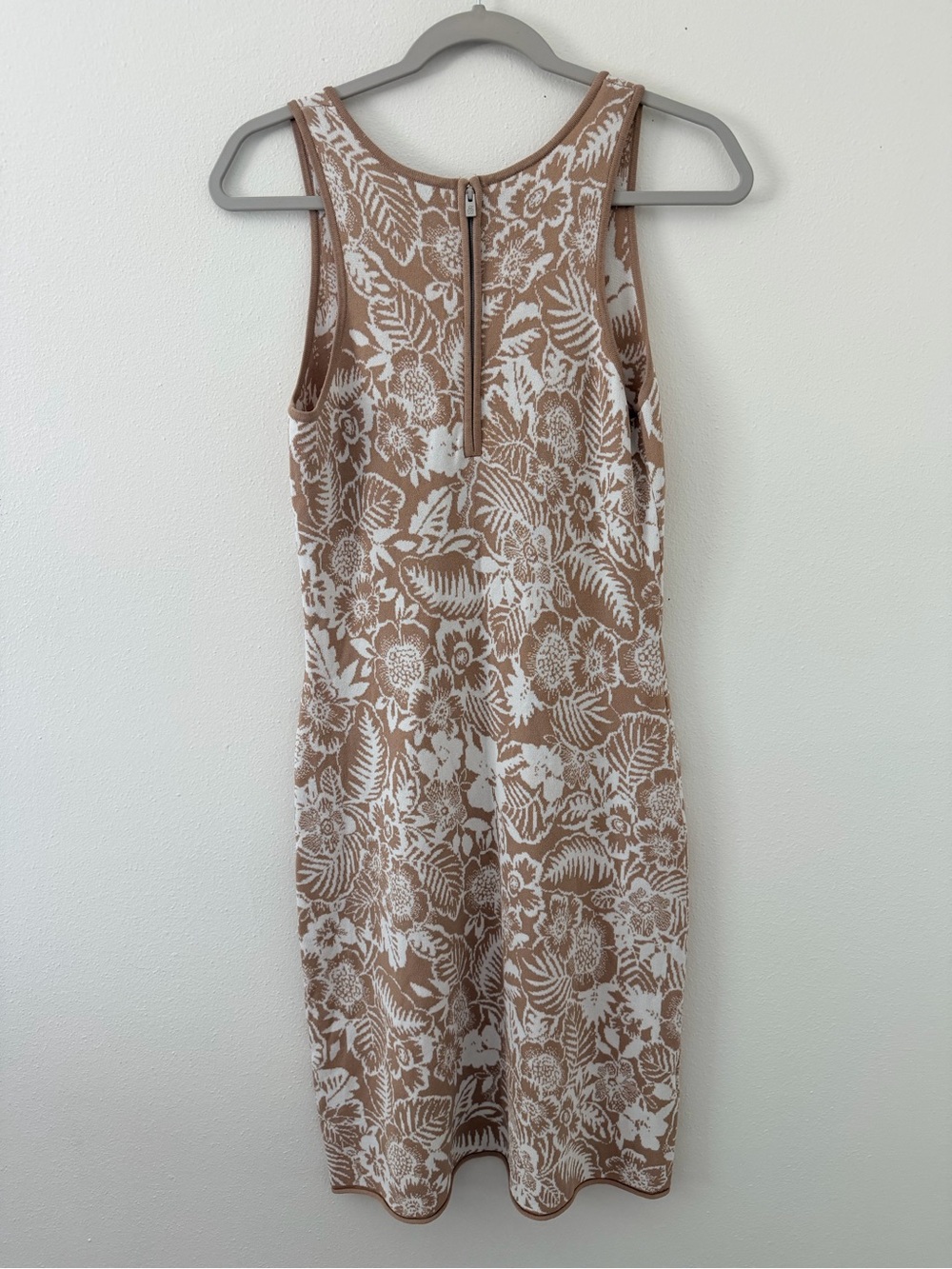 Tommy Bahama Del Lago Nautical Neutral Coastal Tropical Floral dress size medium - Picture 10 of 11